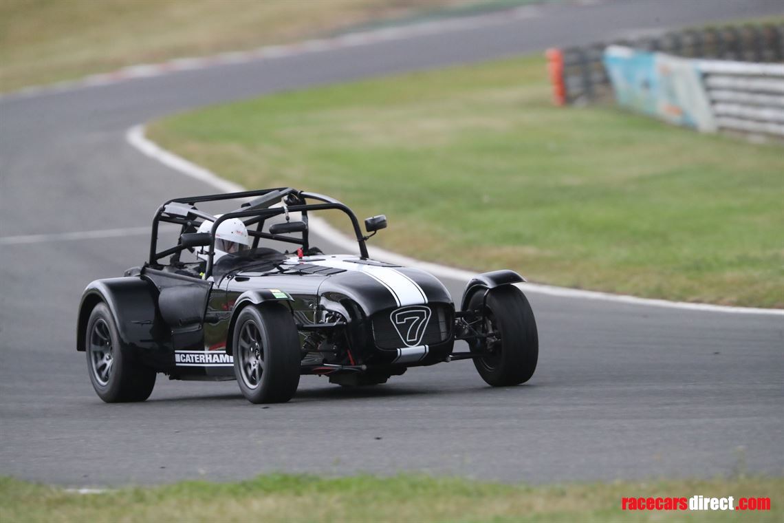 caterham-1600-k-series-race-road-car