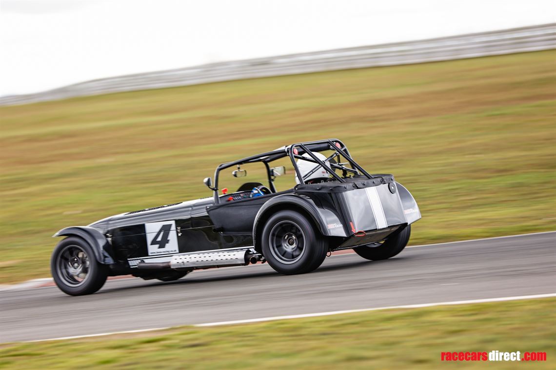 caterham-1600-k-series-race-road-car