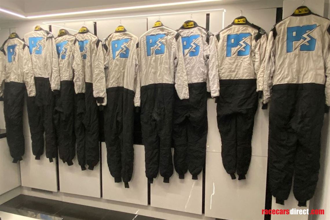 9-sparco-race-team-mechanic-overalls