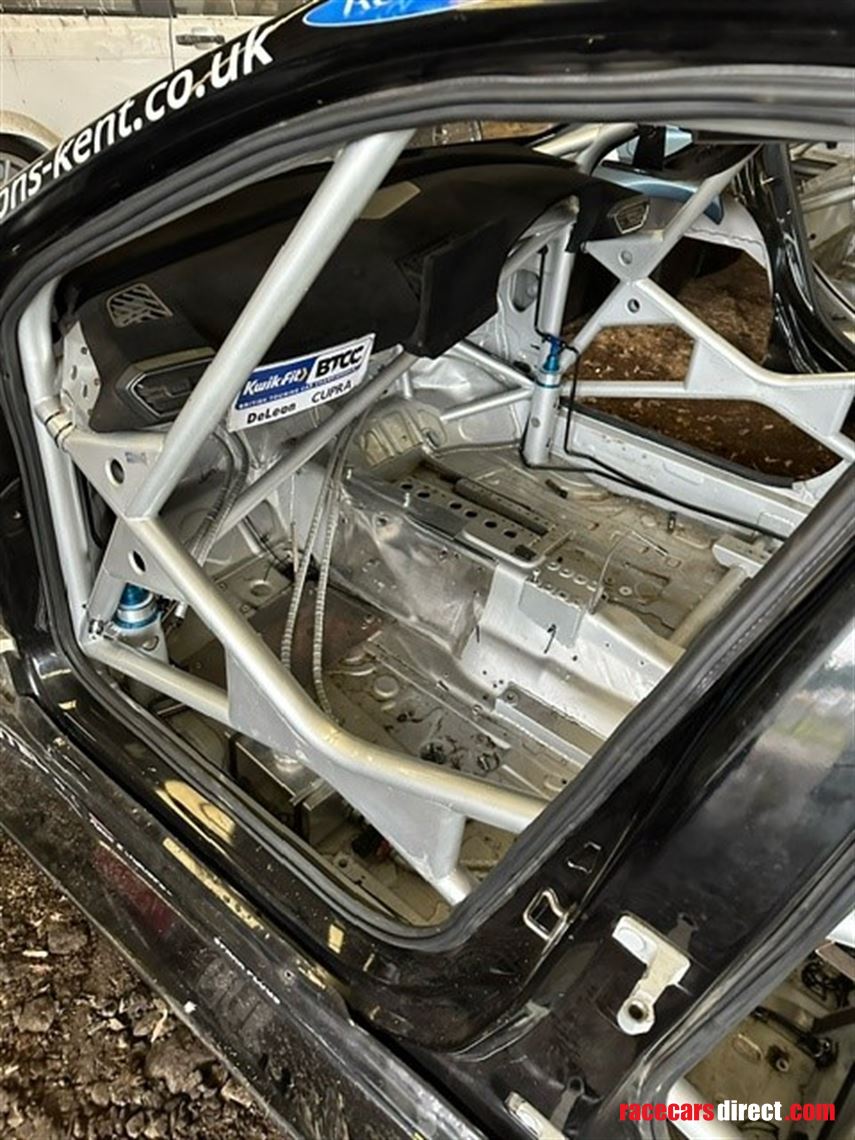 2021-cupra-leon-btcc-body-shell