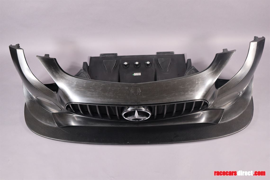 mercedes-amg-gt3-front-bumper-with-front-diff