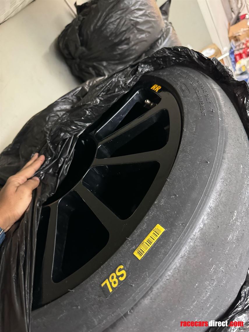 renault-megane-trophy-parts