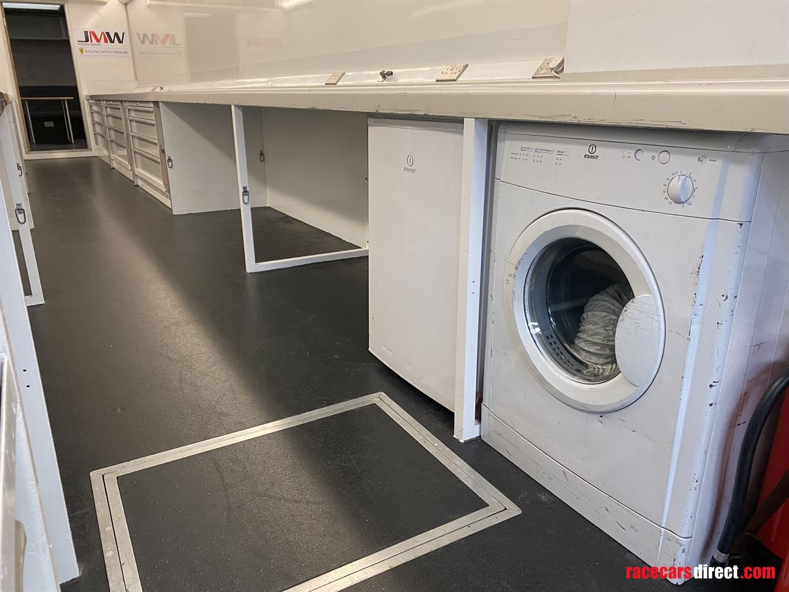 bence-tri-axle-trailer