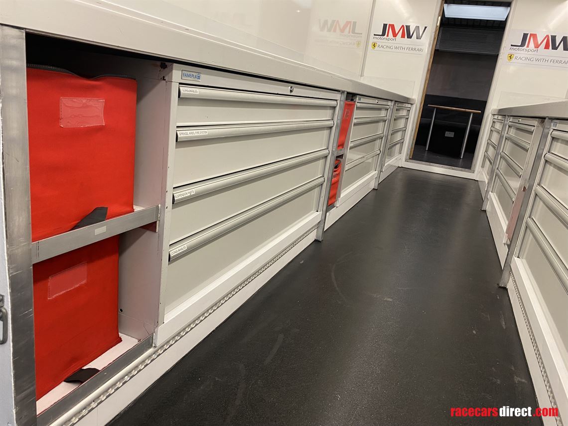 bence-tri-axle-trailer