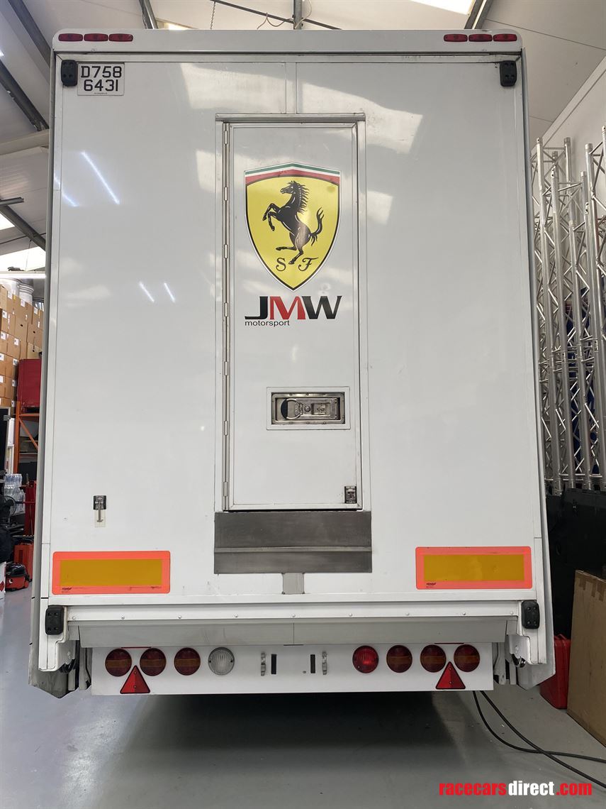 bence-tri-axle-trailer