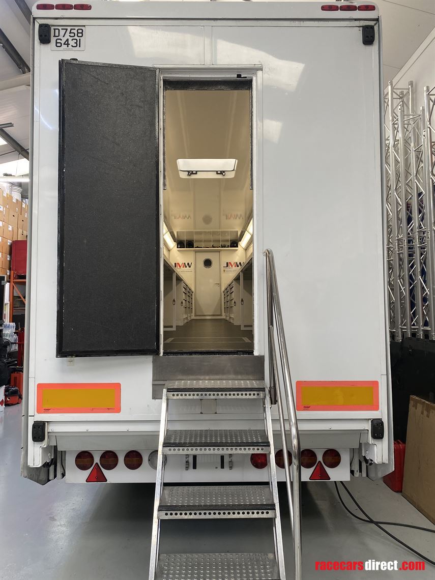 bence-tri-axle-trailer