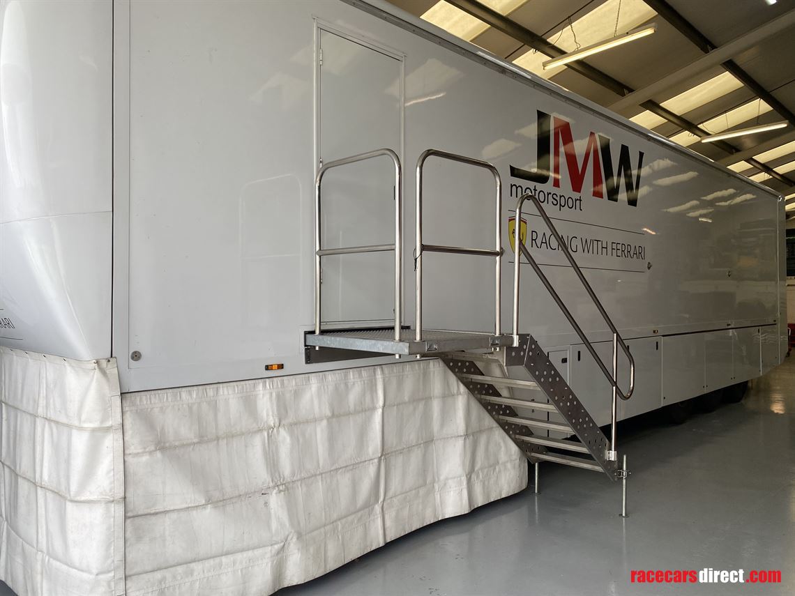 bence-tri-axle-trailer