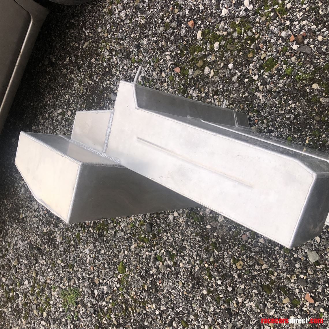 marcos-1800-long-range-alloy-fuel-tank