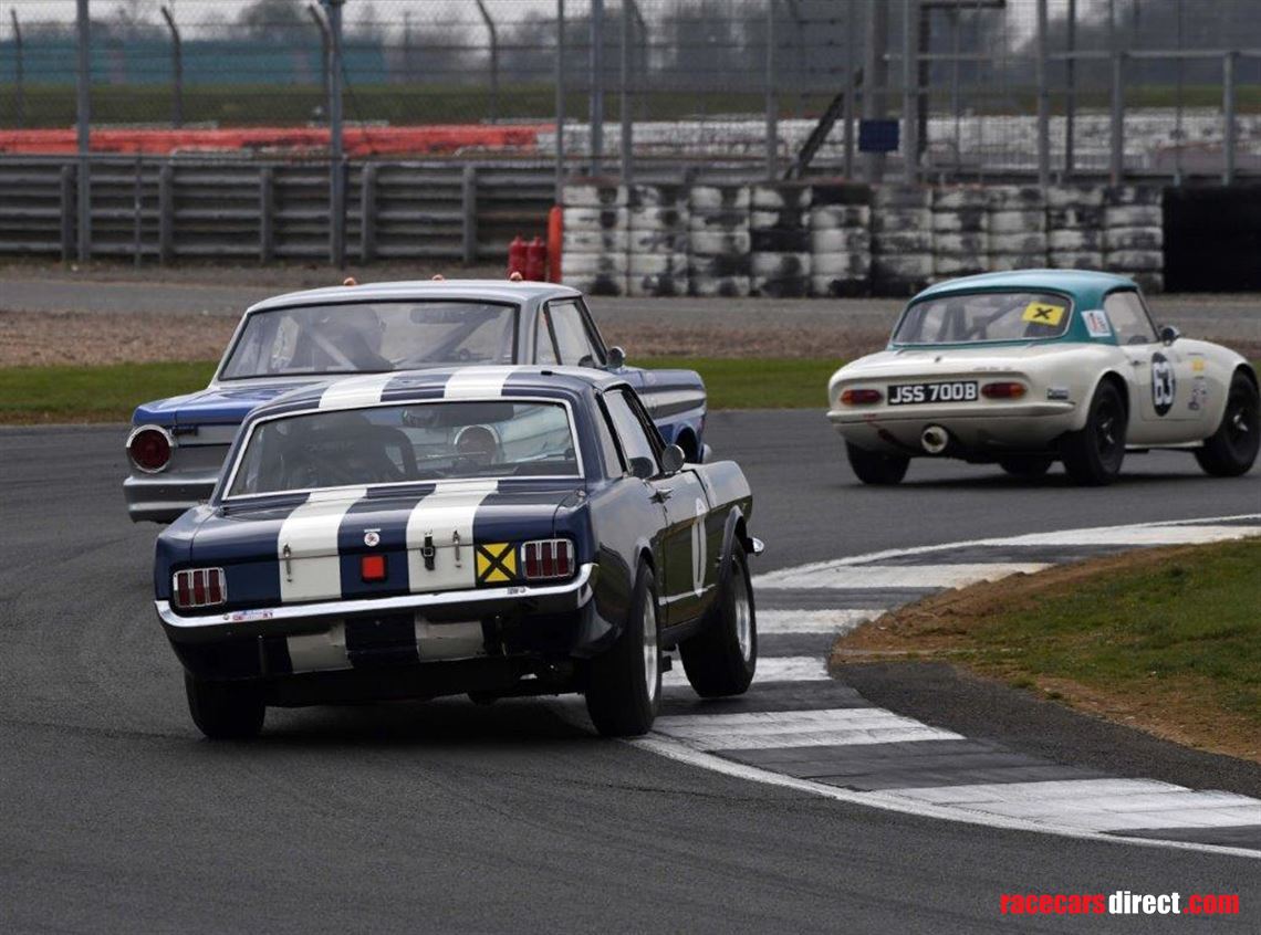 1965-notchback-mustang