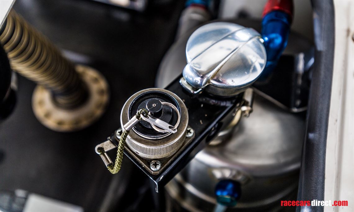 bmw-318-is-stw---1994-spa-24h-winner