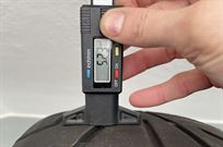 avon-zzs-for-caterham-13