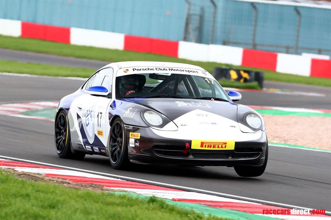 very-competitive-porsche-996-carrera-race-car