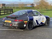 very-competitive-porsche-996-carrera-race-car