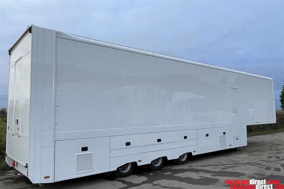 2-gt-or-3-formula-car-transporter