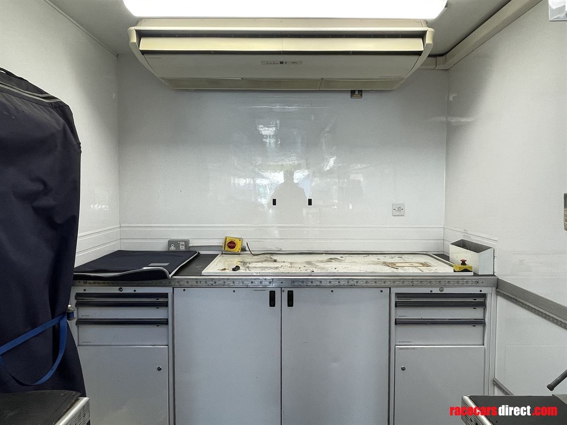 2-gt-or-3-formula-car-transporter