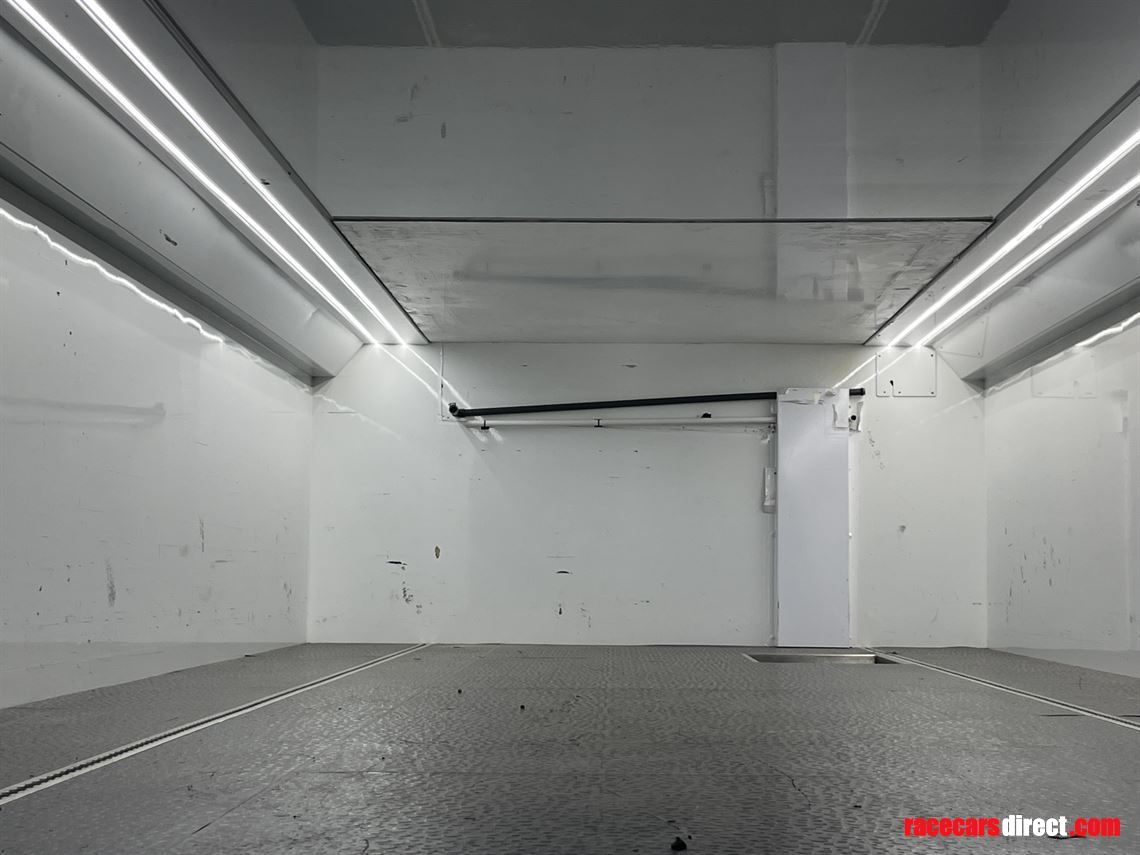 2-formula-car-transporter-with-large-office-a