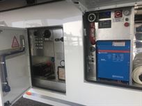 luxury-motorhome-with-1-car-carrying-capacity