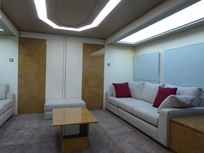 luxury-motorhome-with-1-car-carrying-capacity