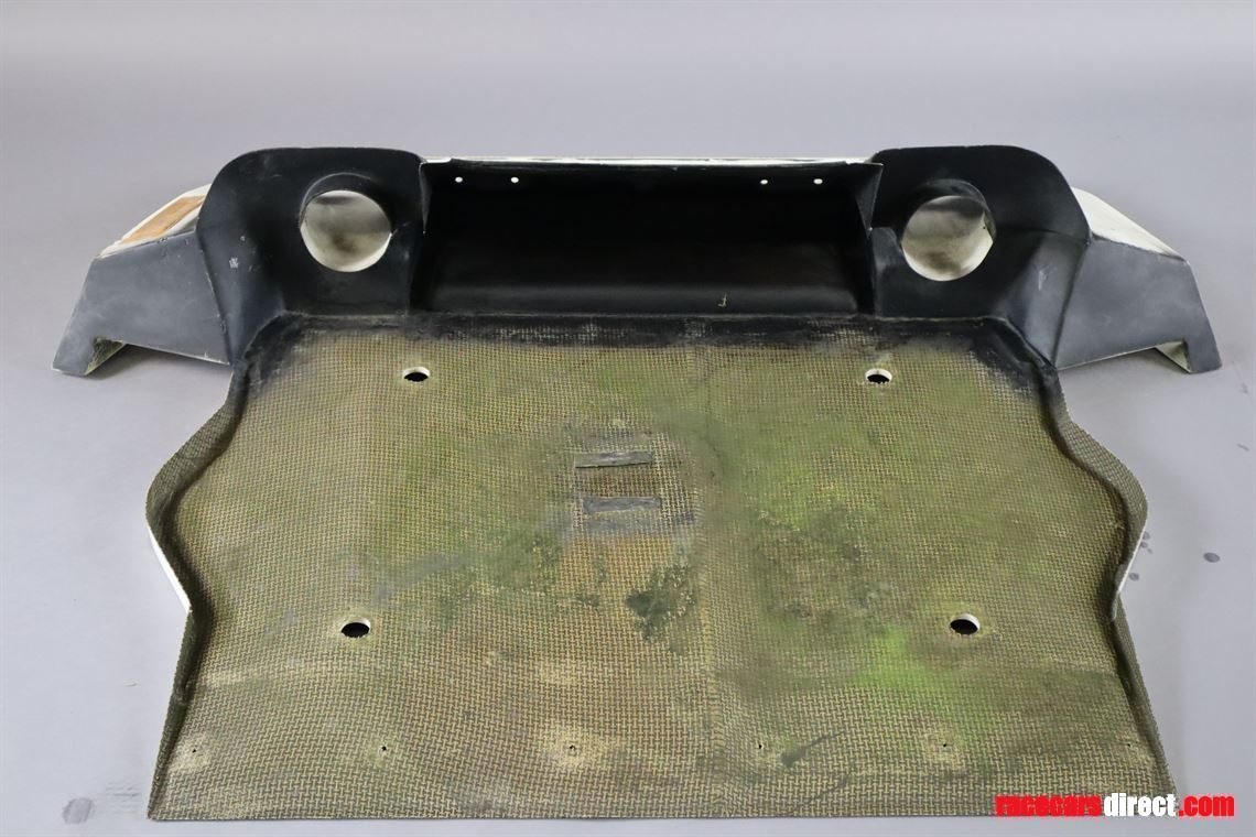 porsche-962-joest-1993-front-section