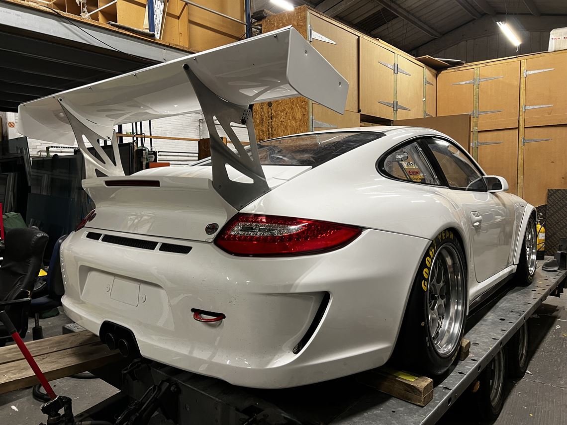 porsche-9972-gt3-cup-abs-m5-sold