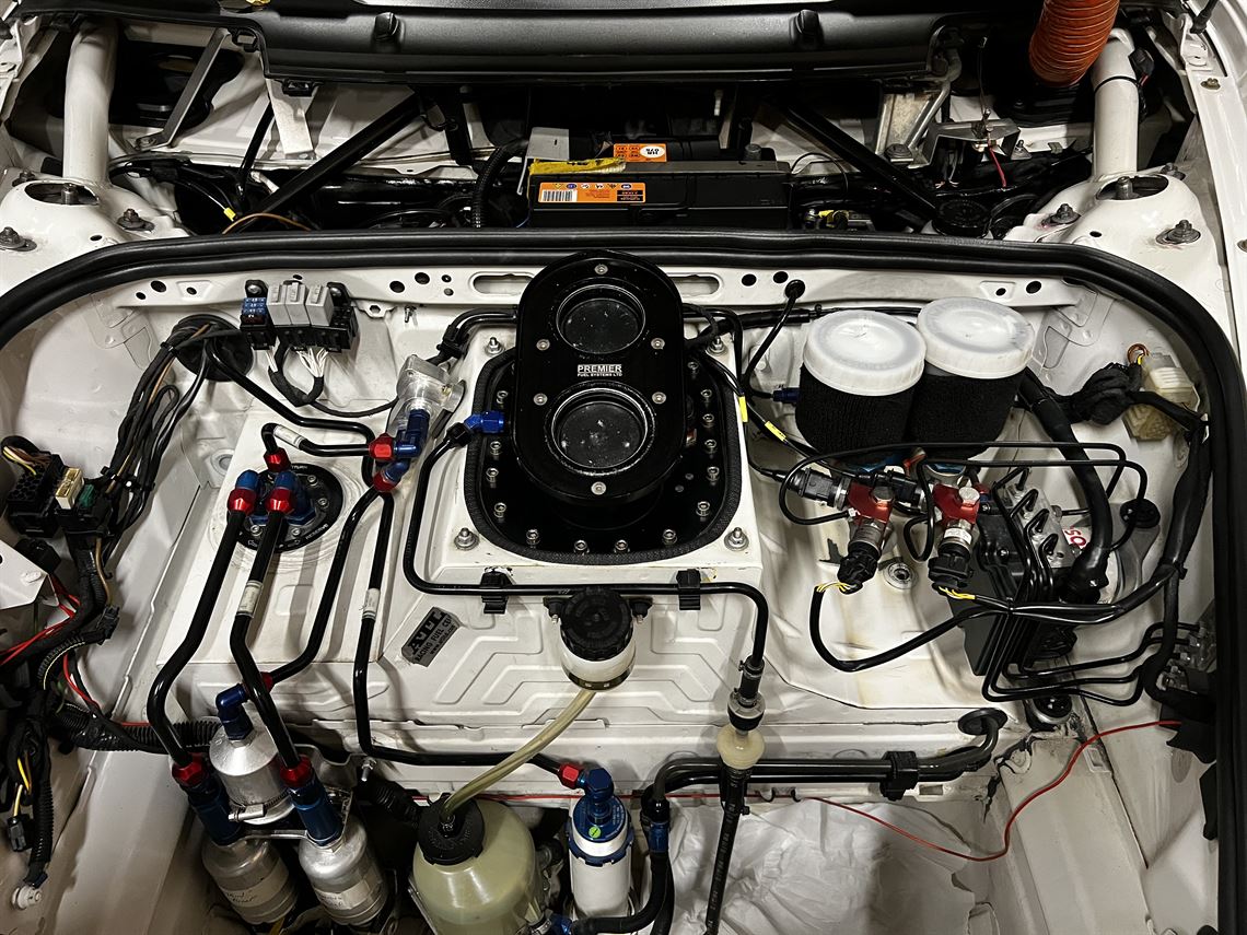 porsche-9972-gt3-cup-abs-m5-sold