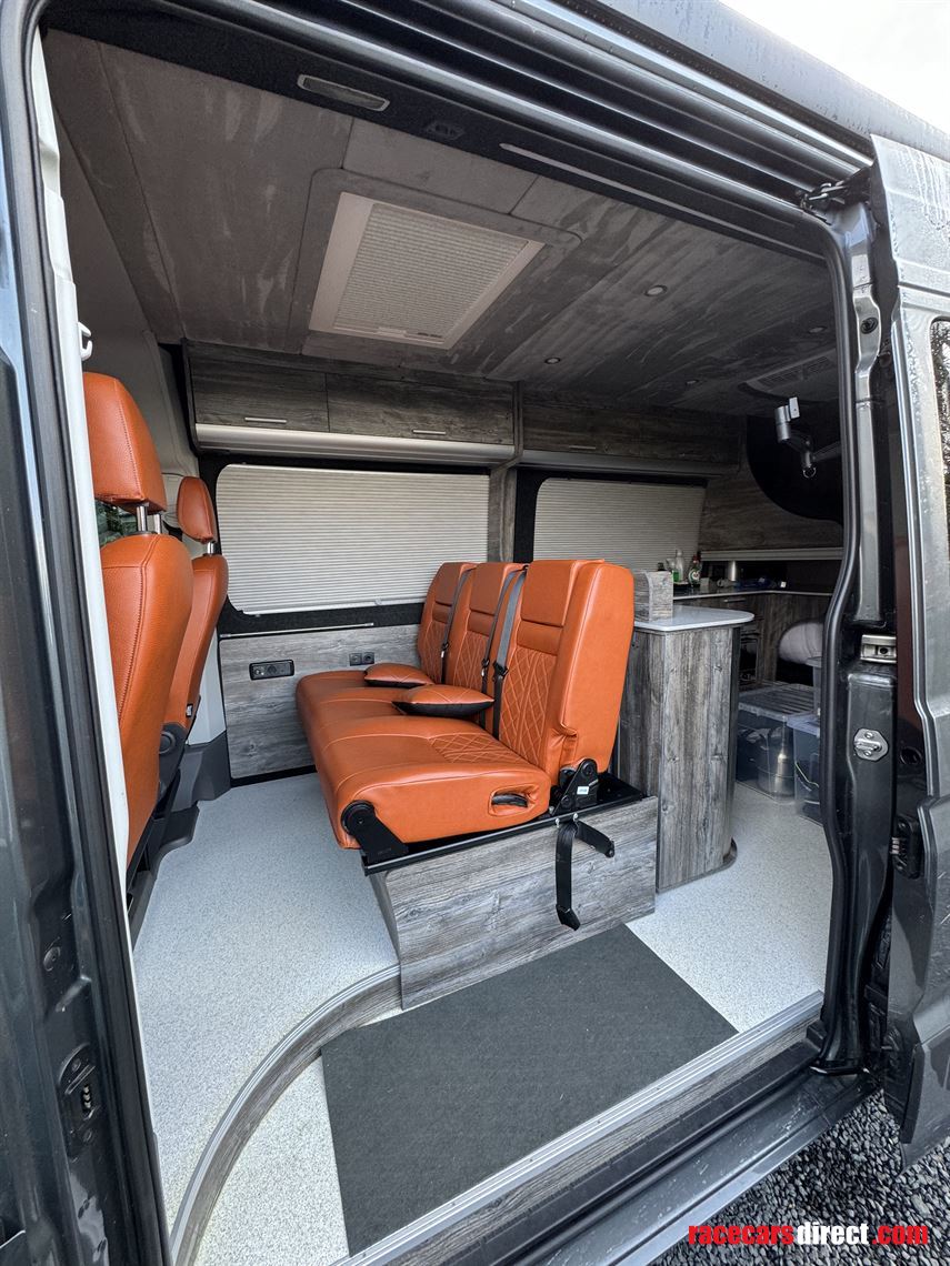 2019-vw-crafter-new-wave-custom-conversion