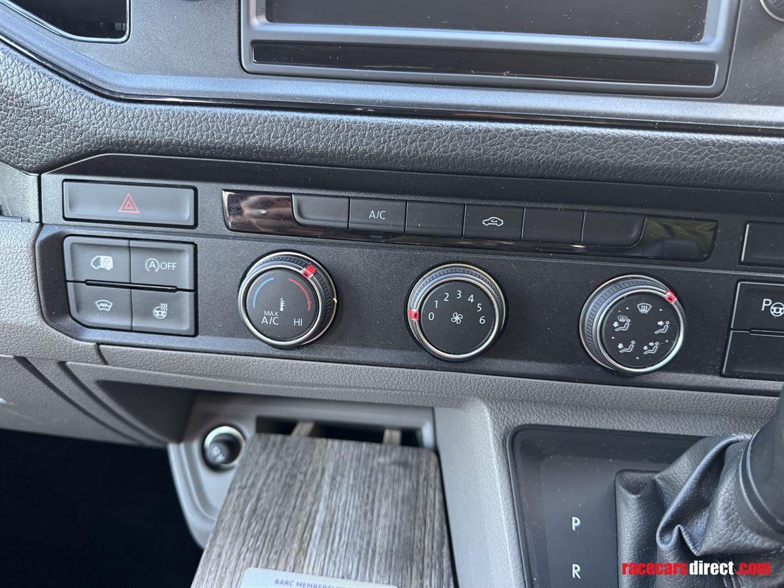 2019-vw-crafter-new-wave-custom-conversion