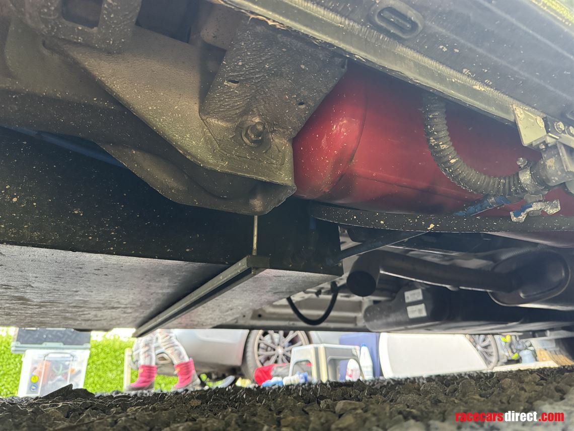 2019-vw-crafter-new-wave-custom-conversion