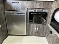 2019-vw-crafter-new-wave-custom-conversion