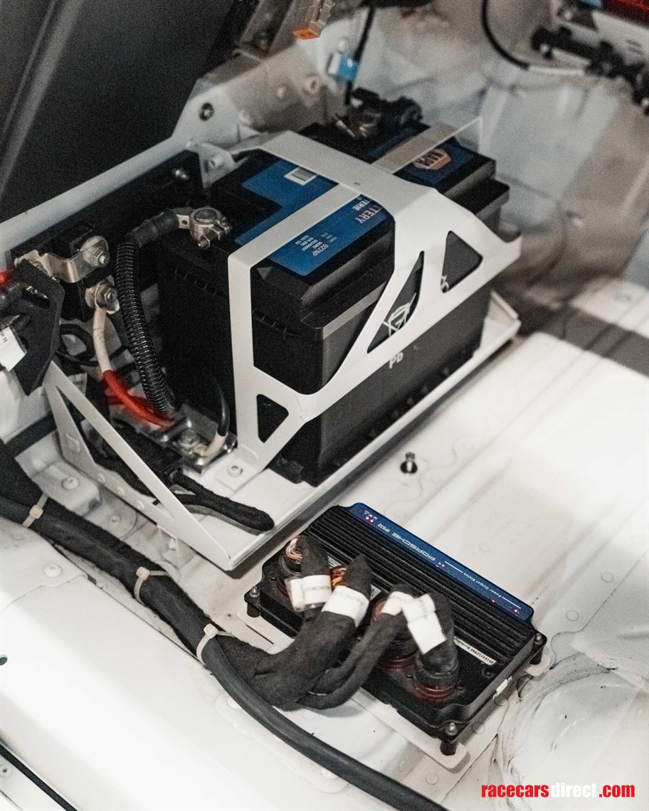 porsche-9911-gt3-cup-38-my2015