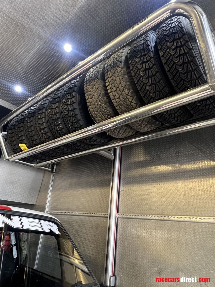 volvo-fh12-racetruck-transporter-motorhome