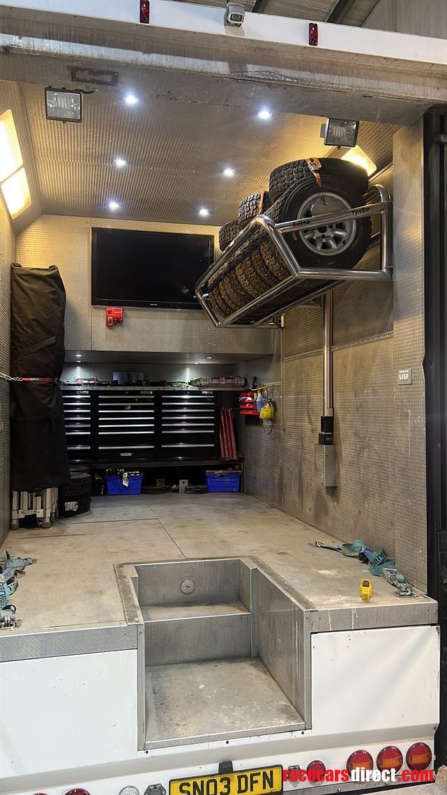 volvo-fh12-racetruck-transporter-motorhome