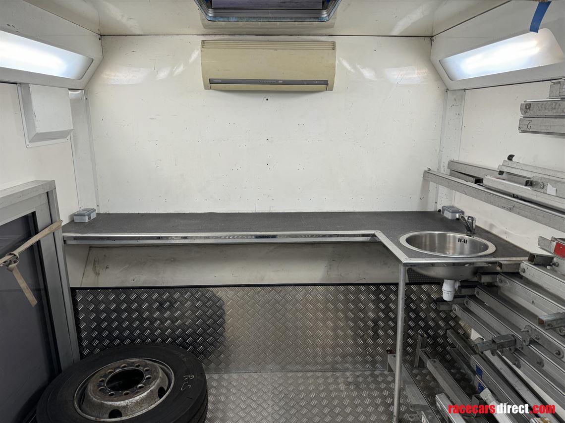 1-car-transporter-or-hospitality-unit