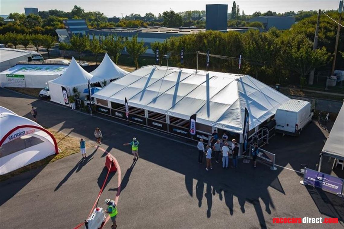 1-car-transporter-or-hospitality-unit