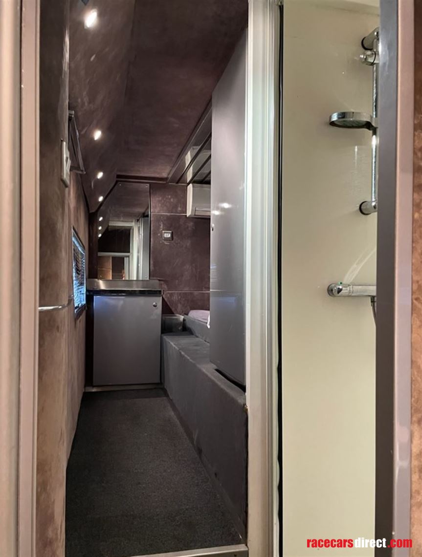 1-car-transporter-or-hospitality-unit