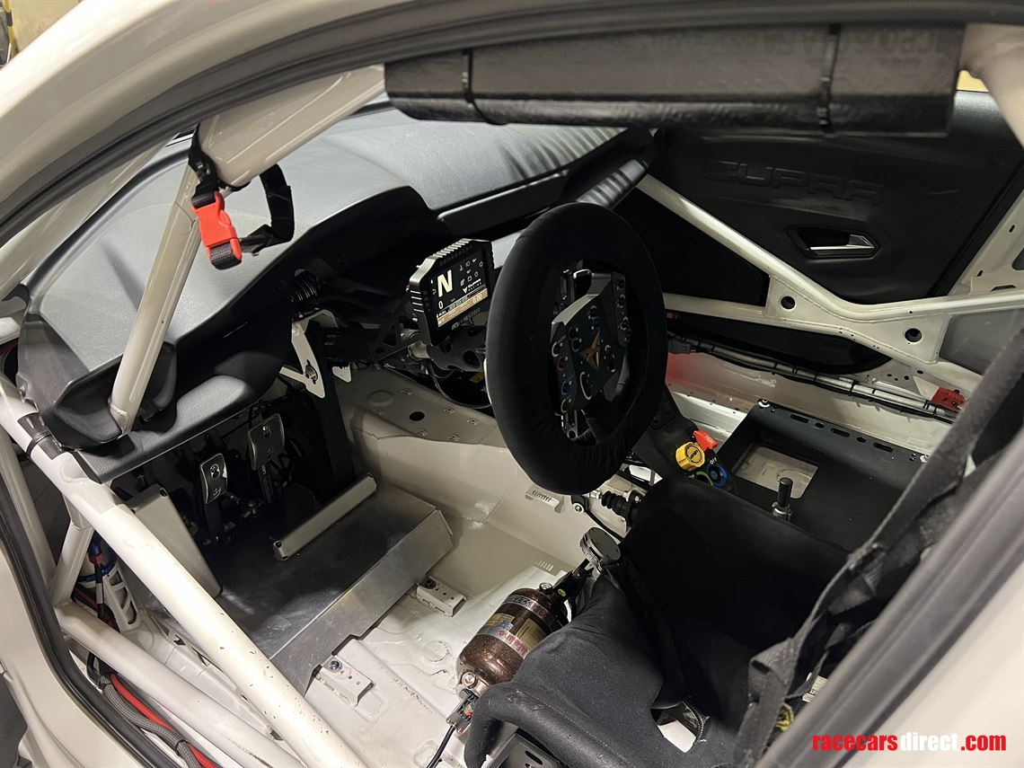 cupra-leon-compericion-tcr-2021