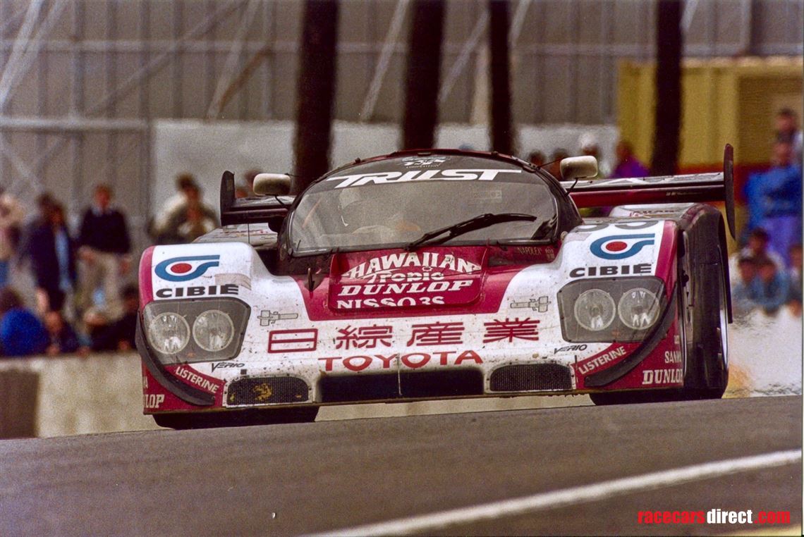 toyota-92cv---3-times-le-mans-entrant---race