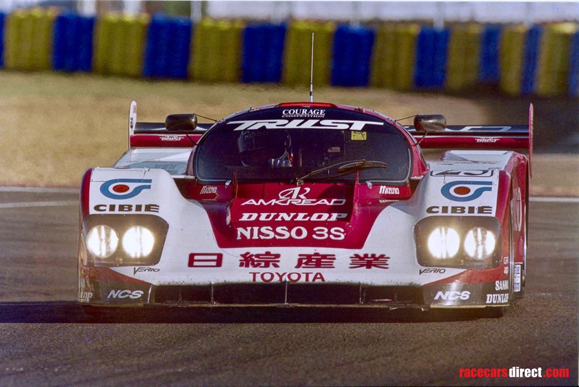 toyota-92cv---3-times-le-mans-entrant---race