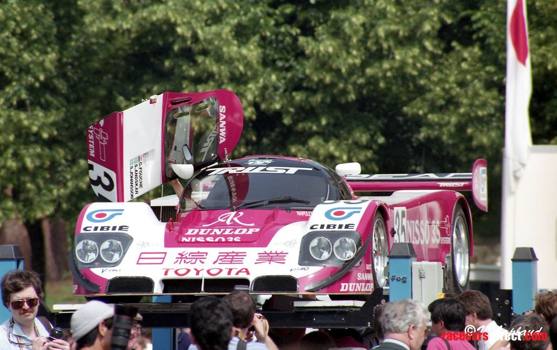 toyota-92cv---3-times-le-mans-entrant---race