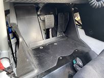 porsche-9912-gt3r-huge-stock-of-parts