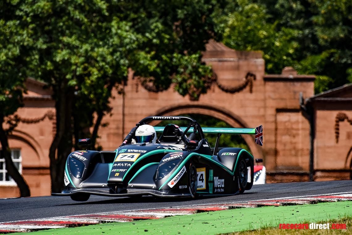 championship-winning-radical-sr1