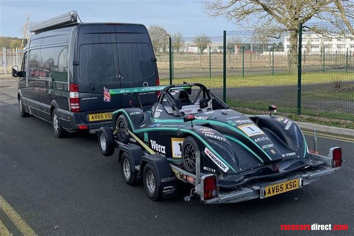 championship-winning-radical-sr1