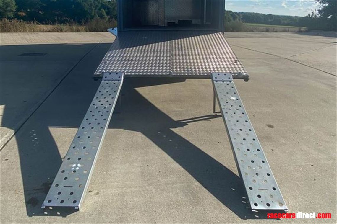 iveco-race-lorry-auto-132k