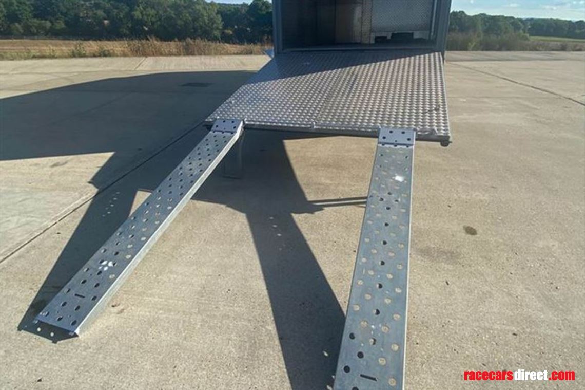 iveco-race-lorry-auto-132k