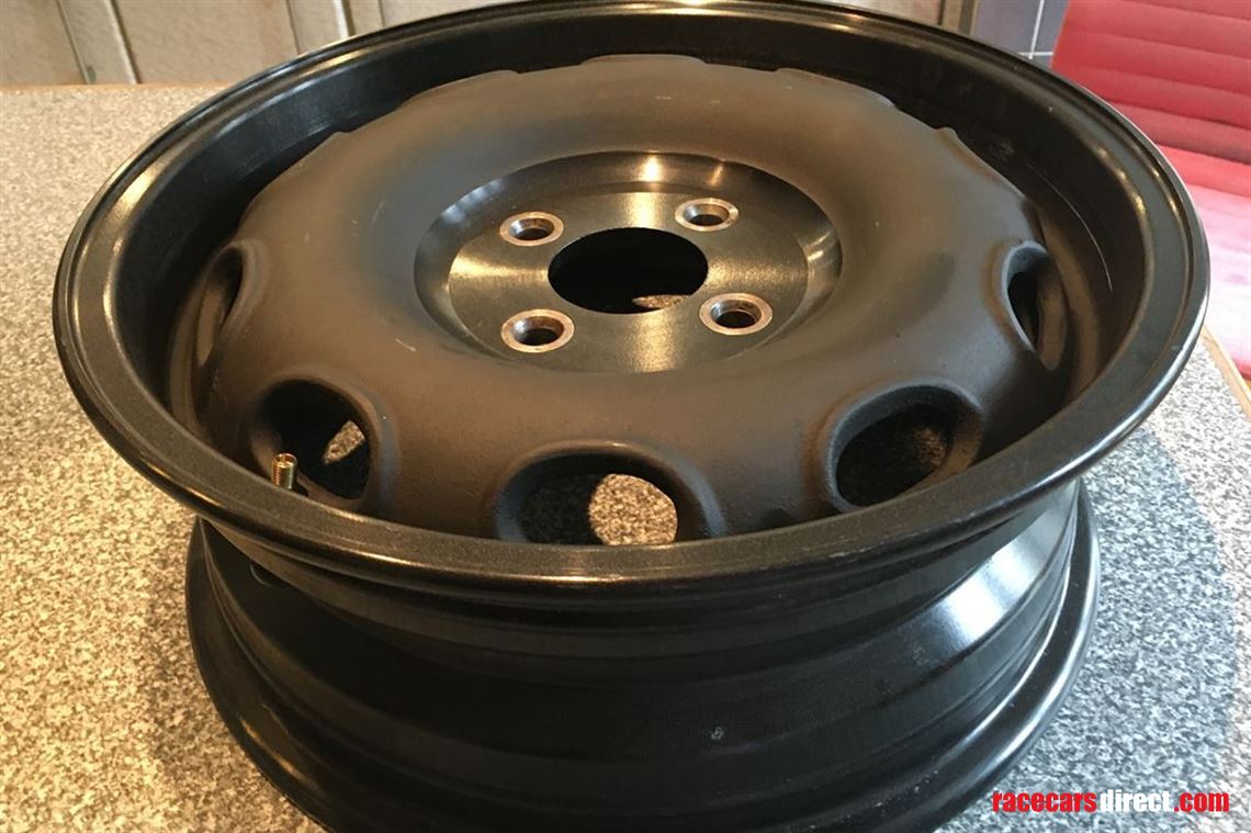 4-x-alfa-romeo-magnesium-sz-wheels-for-sale