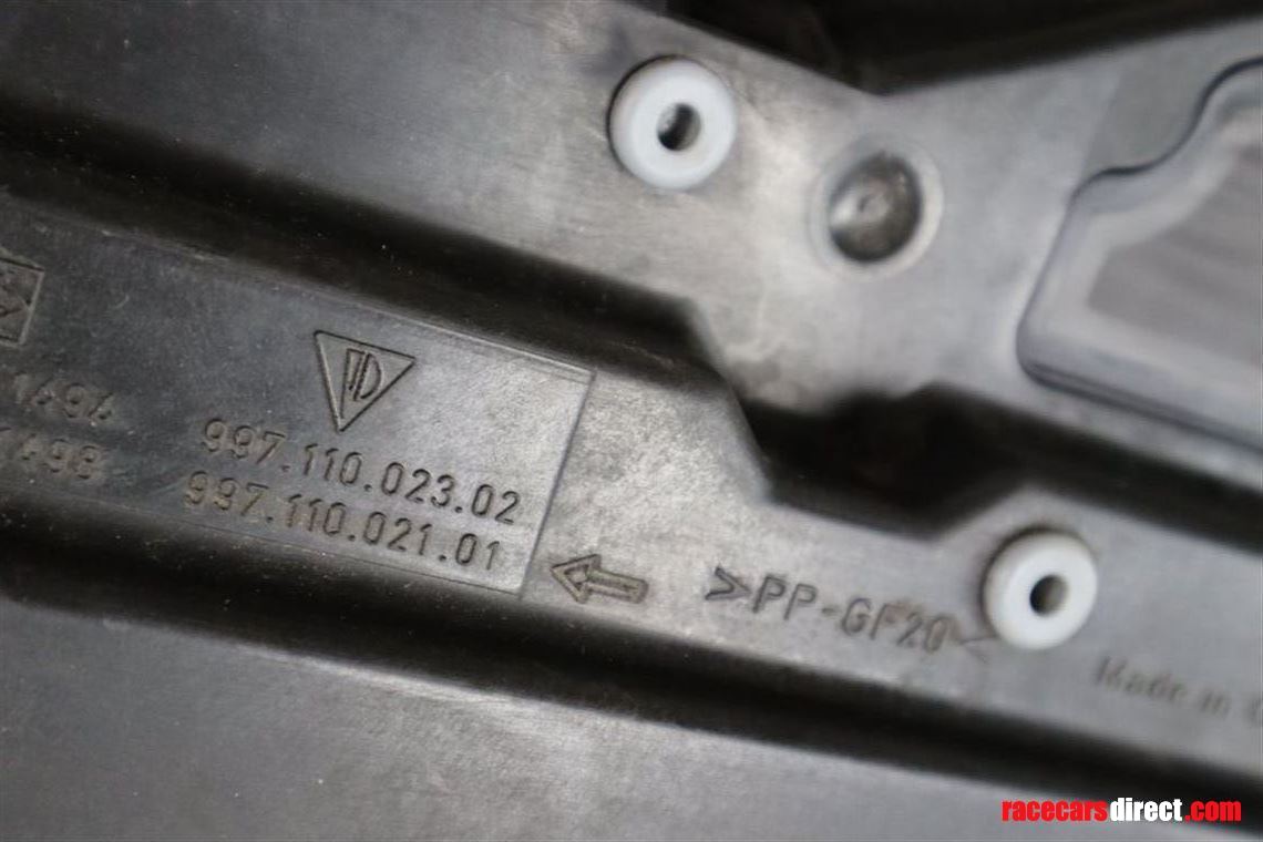 porsche-997-38-carrera-s-air-filter-box
