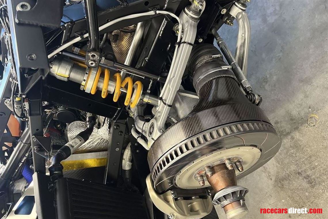 lamborghini-huracan-evo-2-super-trofeo-2022-f