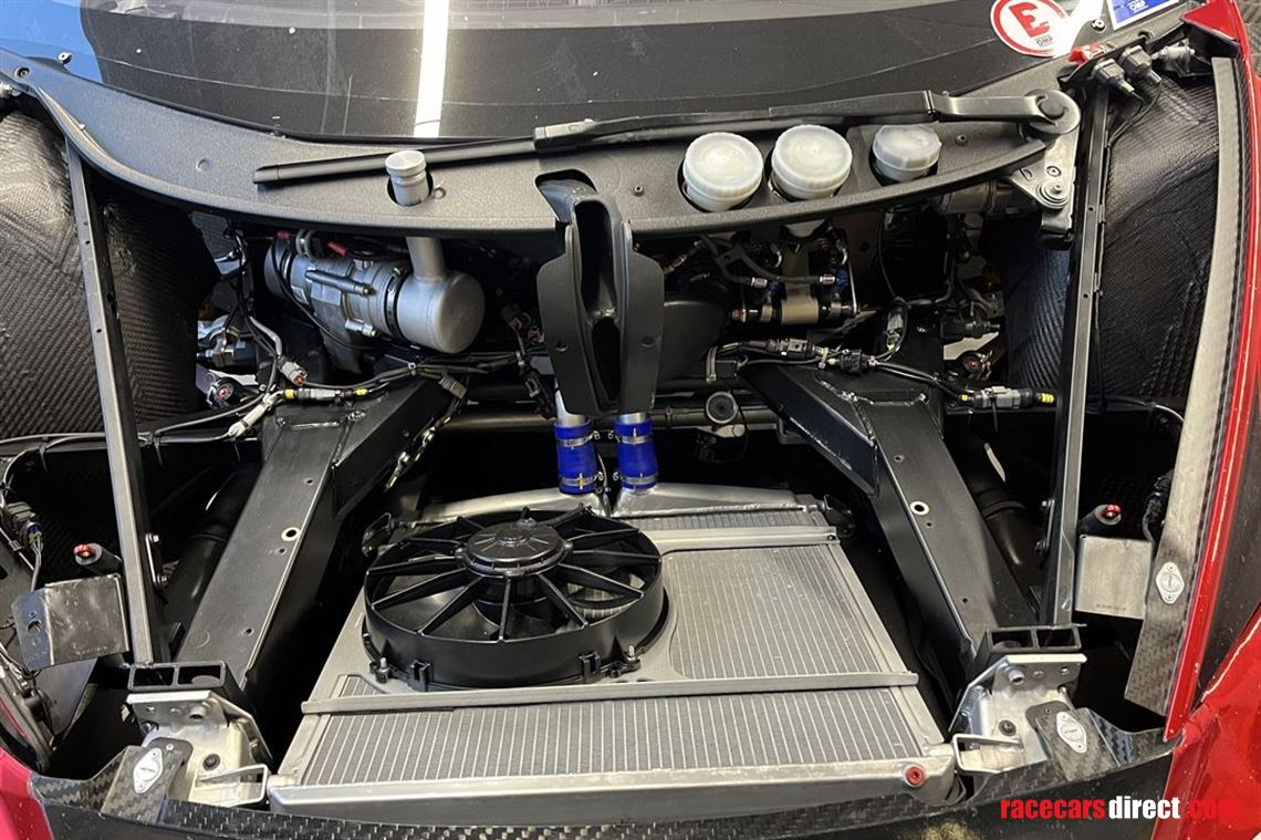 lamborghini-huracan-evo-2-super-trofeo-2022-f