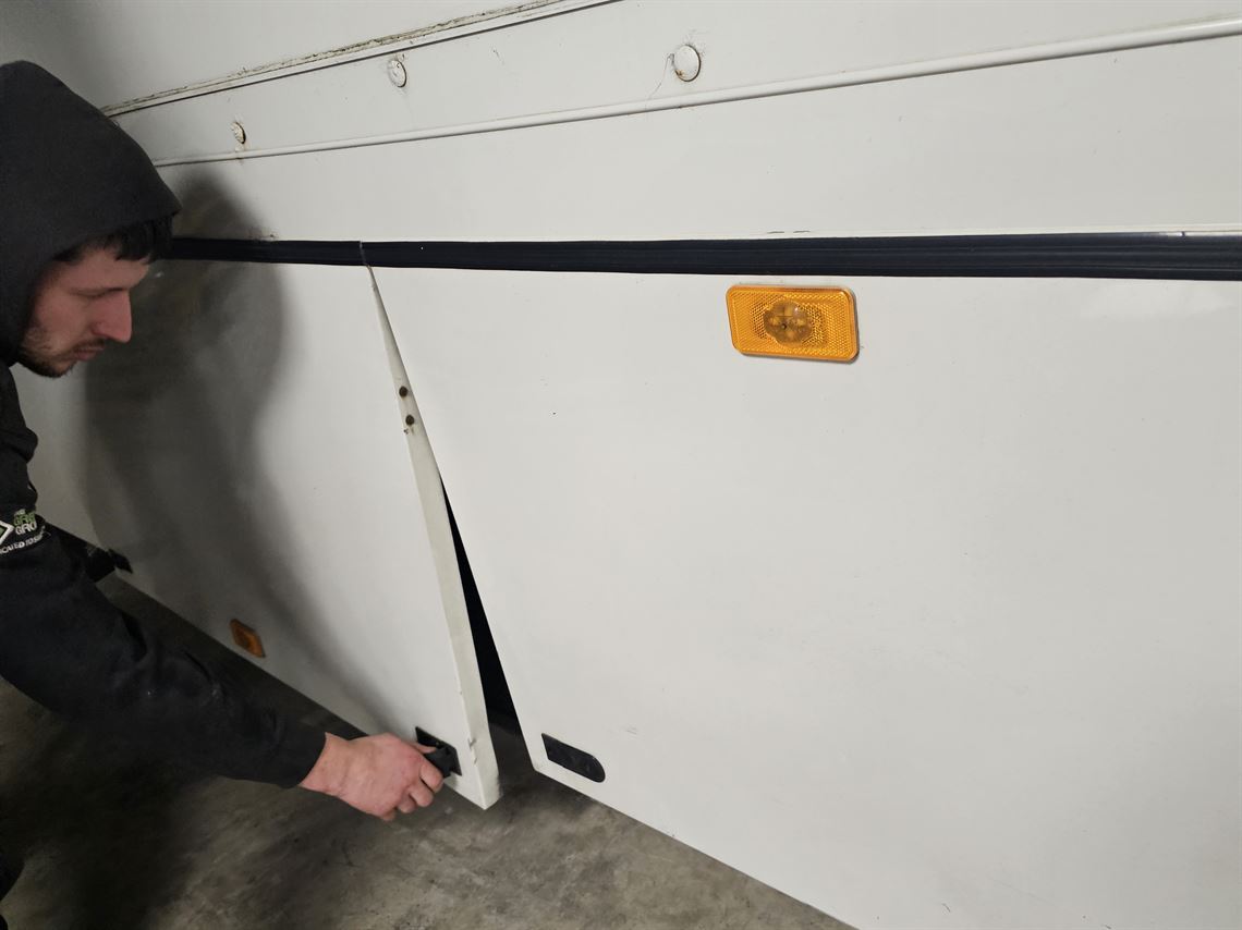 volvo-fm-2003-18t-rigid