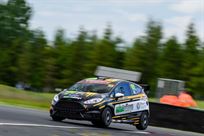 ford-fiesta-st-240-price-reduced